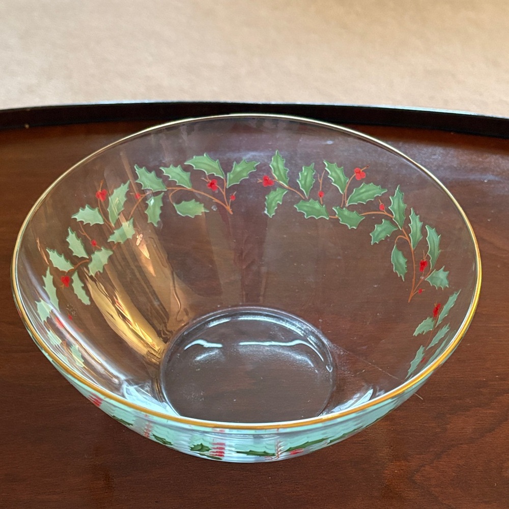 EUC Lenox Holiday 9” Festive Glass Salad Bowl with Holly Design Gold Trim